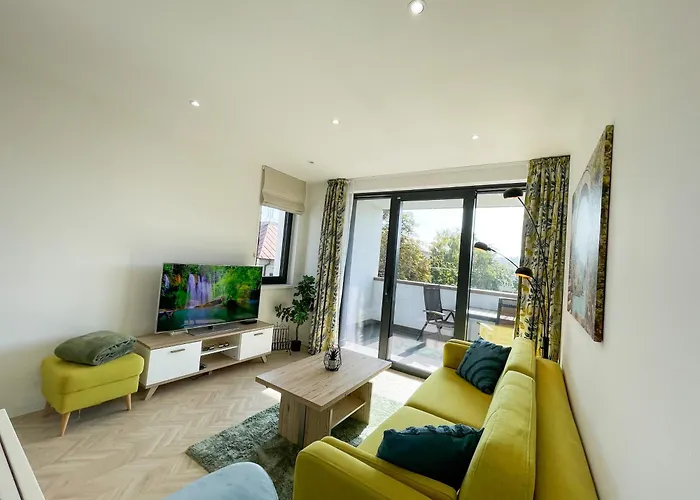 Luxury Retreat With Terrace Daire